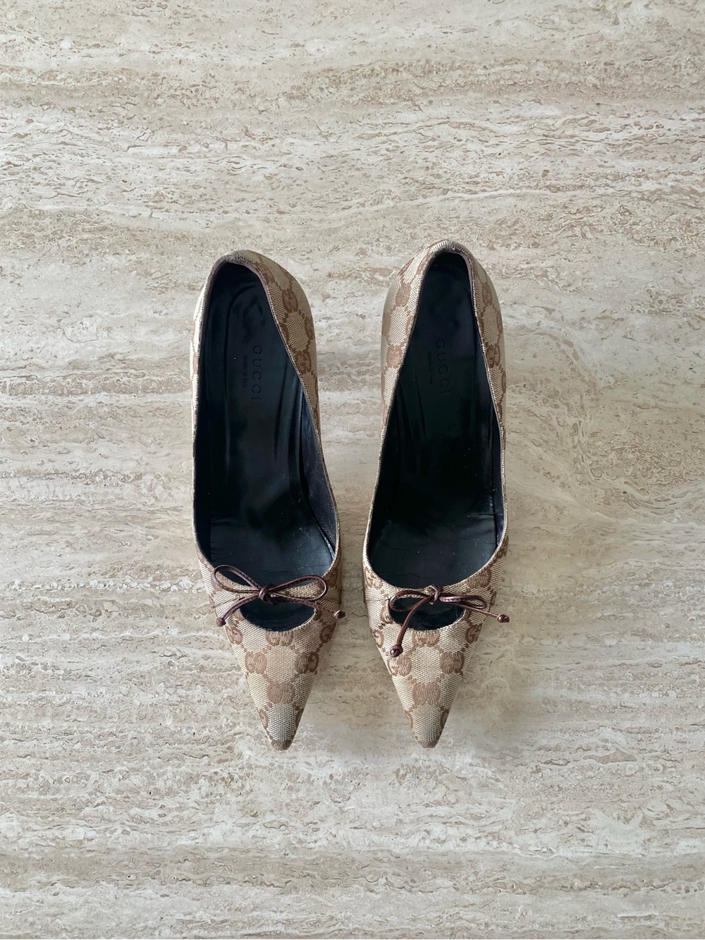 Vintage Gucci GG Canvas Bow Pumps